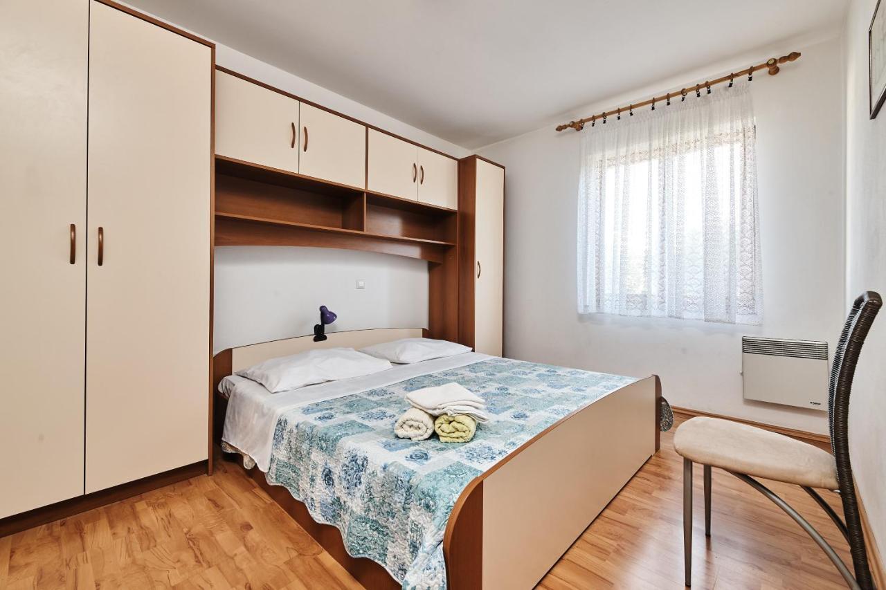 Apartment Car Umag Exterior foto
